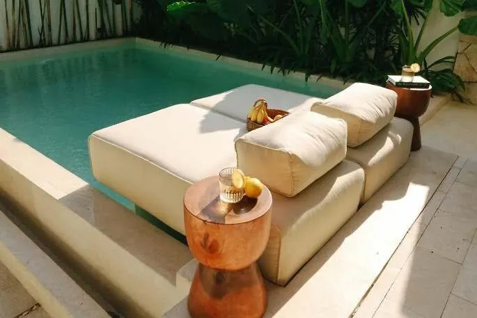 Mia Modern Tropical 2br In Pererenan Villa