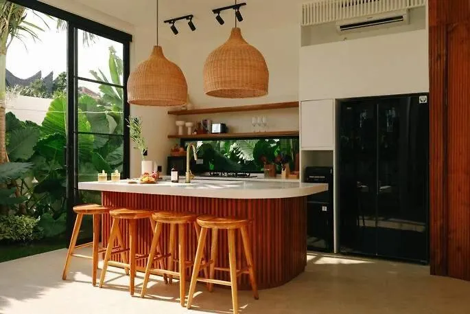 Mia Modern Tropical 2br In Pererenan *