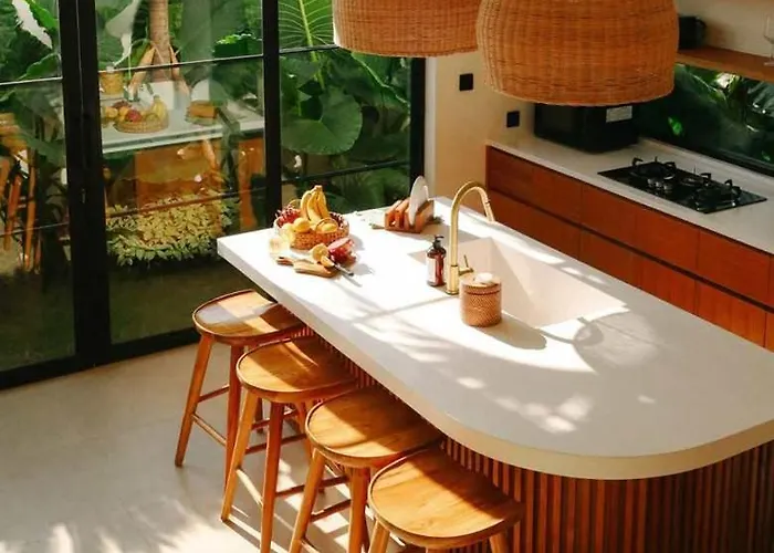 Mia Modern Tropical 2br In Pererenan