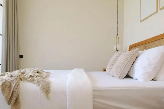 Mia Modern Tropical 2br In Pererenan ヴィラ *
